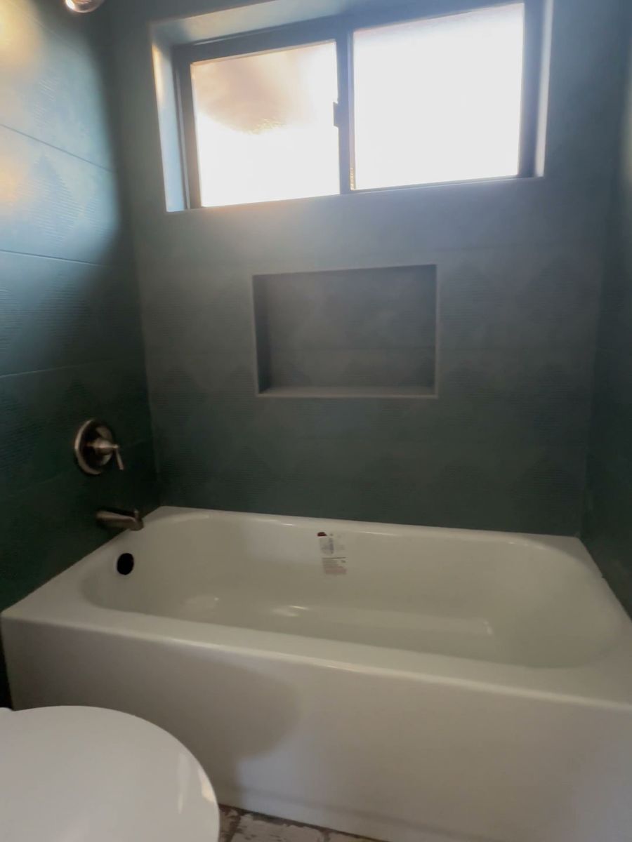 Tub with tile surround